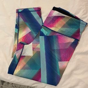 VSX Victoria’s Secret colorful capris leggings L